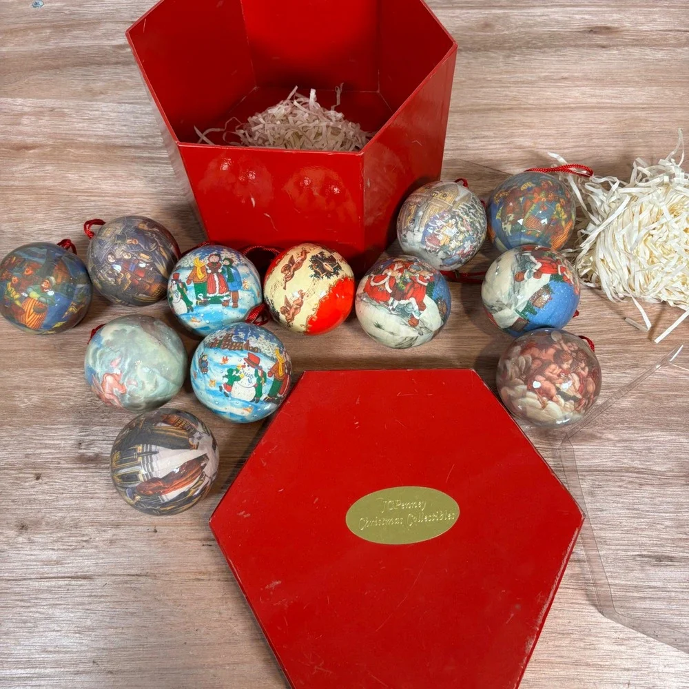JCPenney Christmas Collectibles 12 Piece Decoupage Ornament Set Red Hexagon Box